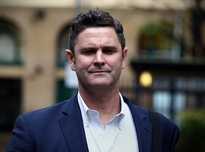 Chris Cairns faces charges of perjury and perverting the course of justice