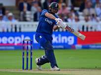 Dawid Malan is as straightforward and frictionless as his cover drive
