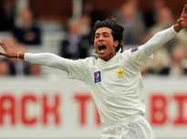 Mohammad Amir bowled with pace and aggression to snare three scalps in an opening stint of six overs for the Omar Associates side.