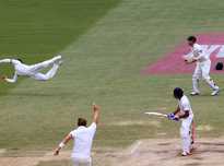 There are few better slip catchers in the game today than Steven Smith