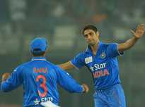 Three overs at the top, one at the death - The Ashish Nehra formula for success